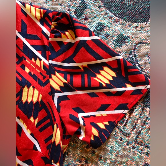 Moon Collection Retro Inspired Abstract Pattern Mini Shift Dress - Picture 3 of 9